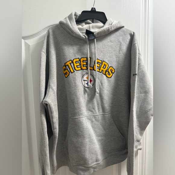 Steelers hoodie - Picture 1 of 4